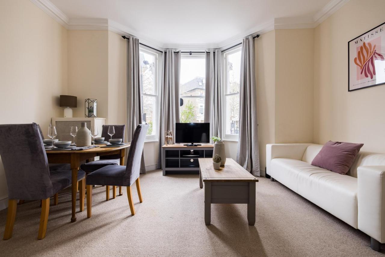 The West Kensington Apartments Londen Buitenkant foto