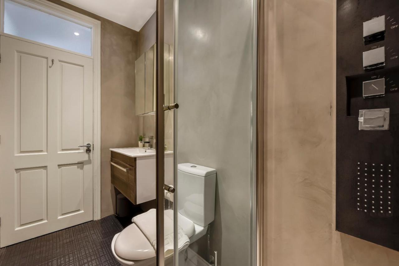 The West Kensington Apartments Londen Kamer foto