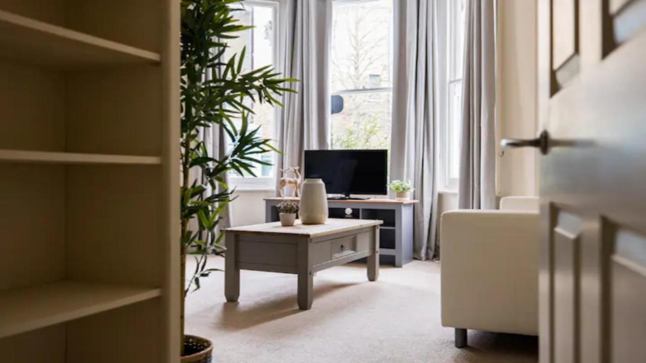 The West Kensington Apartments Londen Kamer foto