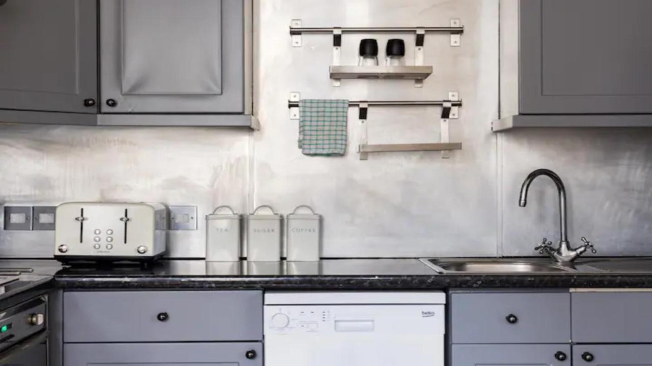 The West Kensington Apartments Londen Kamer foto